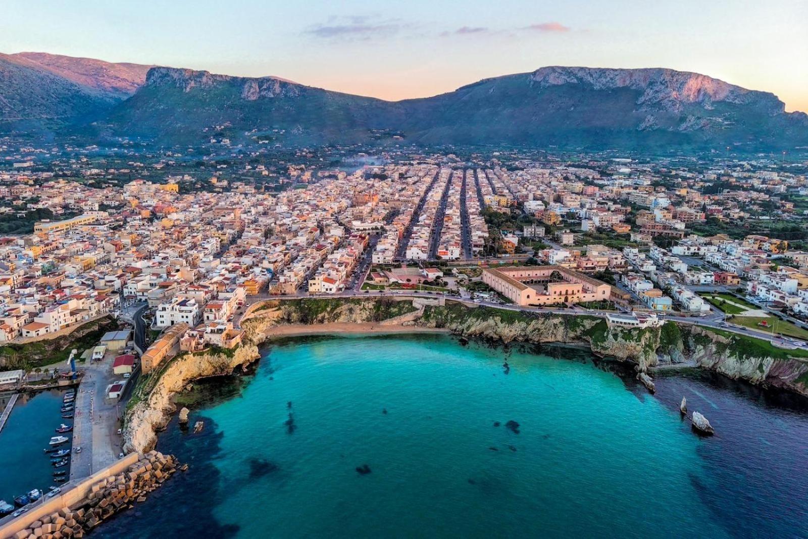Casa Vacanze Green House Terrasini Εξωτερικό φωτογραφία